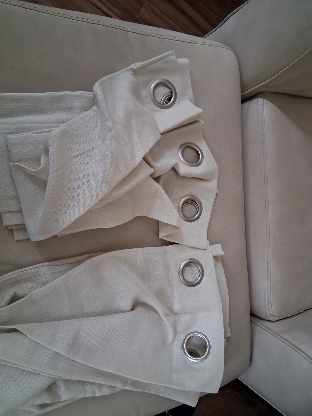 Neutral Linen-Texture Grommet Curtain Panel - Cream